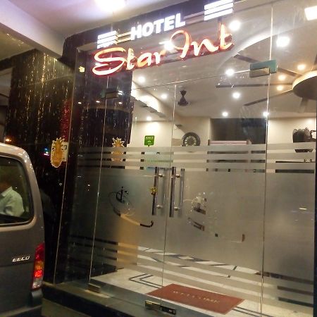 Star International Hotel New Delhi Buitenkant foto