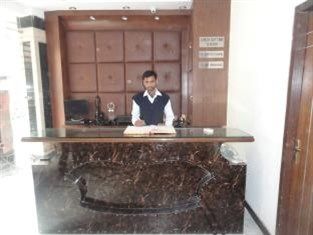 Star International Hotel New Delhi Buitenkant foto