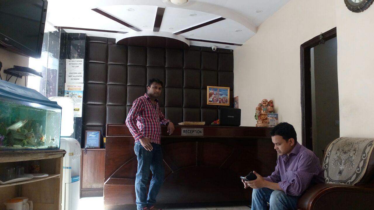Star International Hotel New Delhi Buitenkant foto